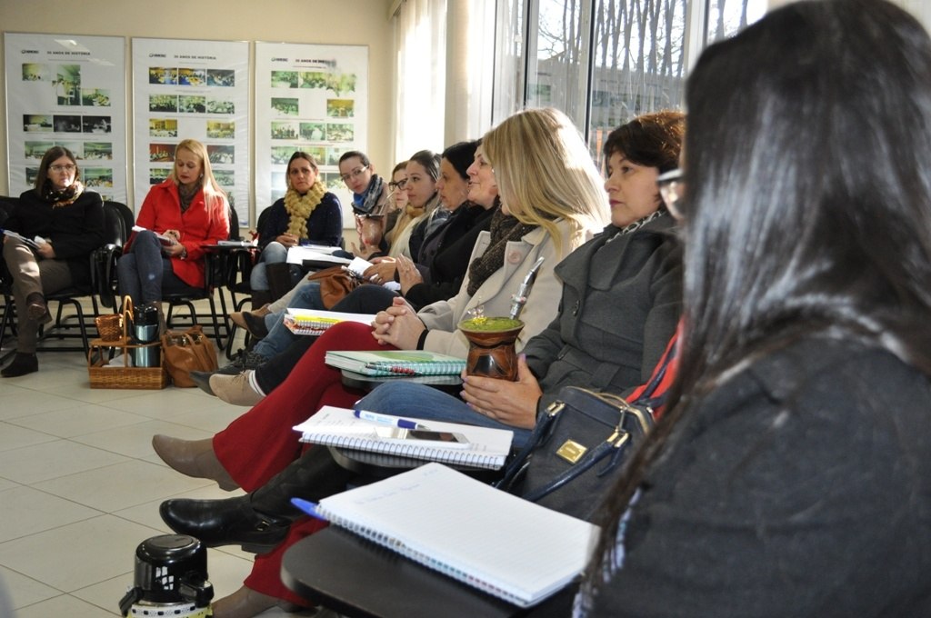 Leia mais sobre o artigo Inicia primeira turma do Centro Regional de Referência para Formação de Políticas sobre Drogas