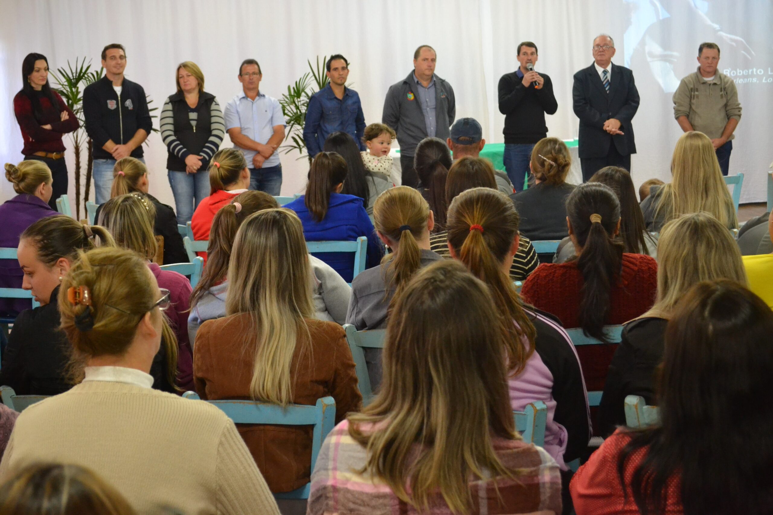 Leia mais sobre o artigo Servidores públicos municipais participam de palestra do Dia do Trabalho