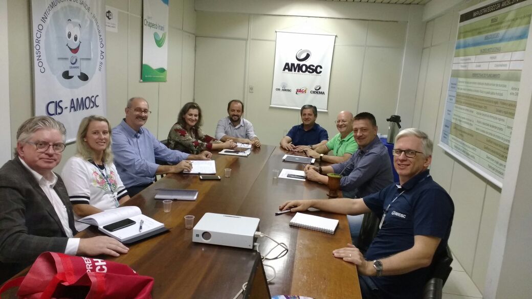 Leia mais sobre o artigo Comitiva da AMAUC visita a AMOSC