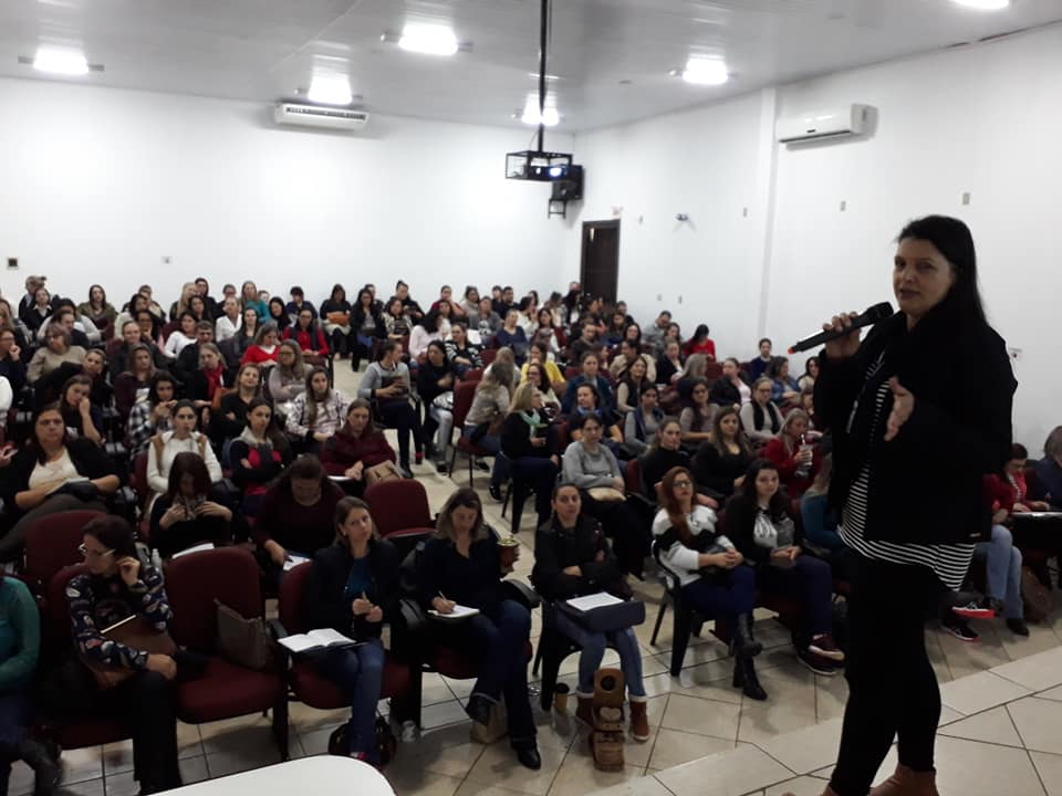 Leia mais sobre o artigo São Carlos recebeu mais uma etapa da formação continuada de professores da Educação Infantil