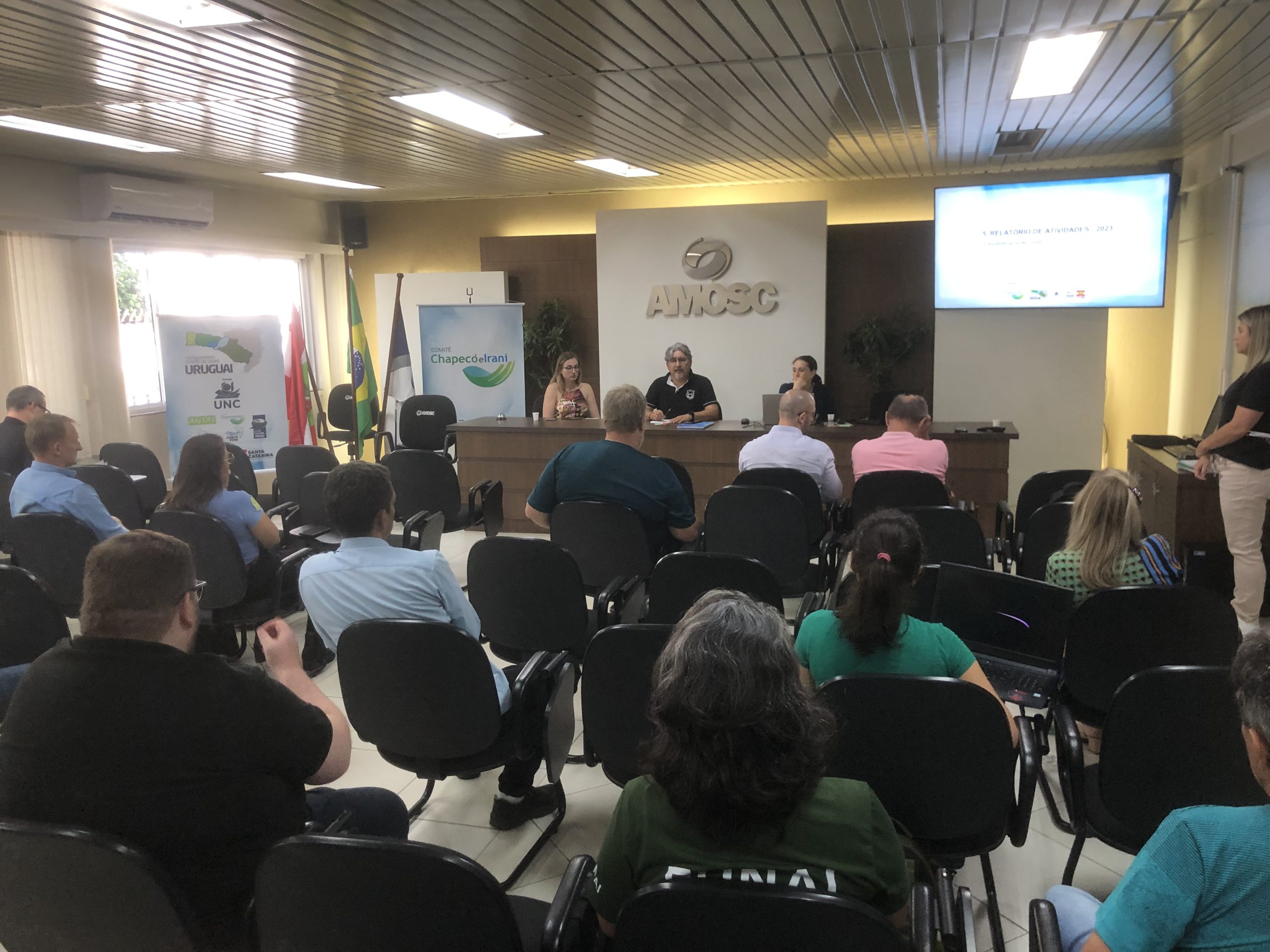 Você está visualizando atualmente Avanços e Desafios na Gestão dos Recursos Hídricos em Santa Catarina